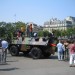Les Parisiens accueillent leur Armée au Trocadéro